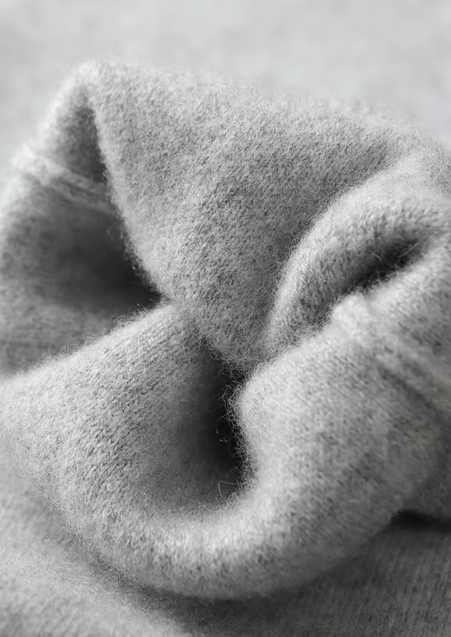 Prémiové kašmírové volnočasové joggery