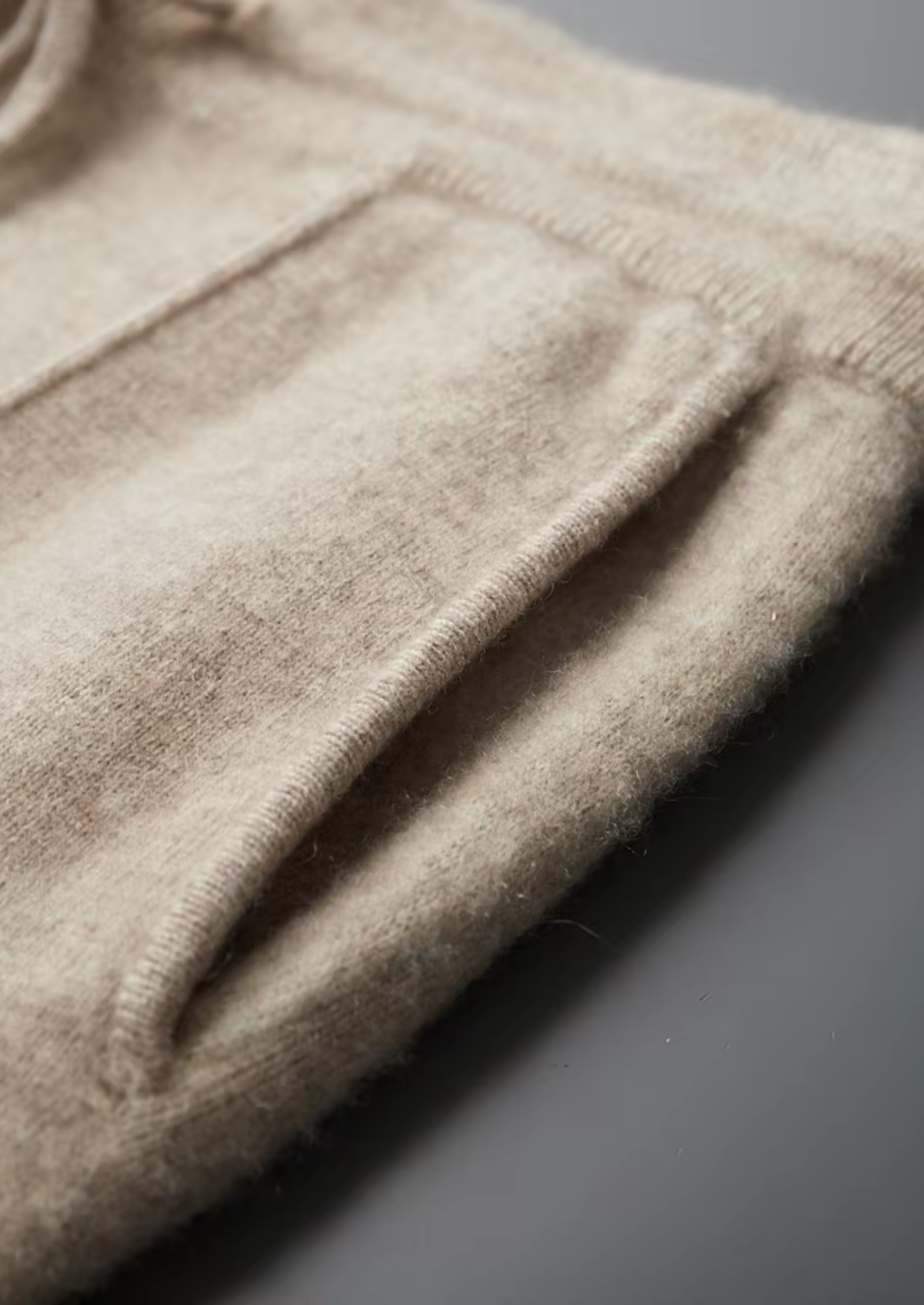 Prémiové bavlněné lehké tepláky