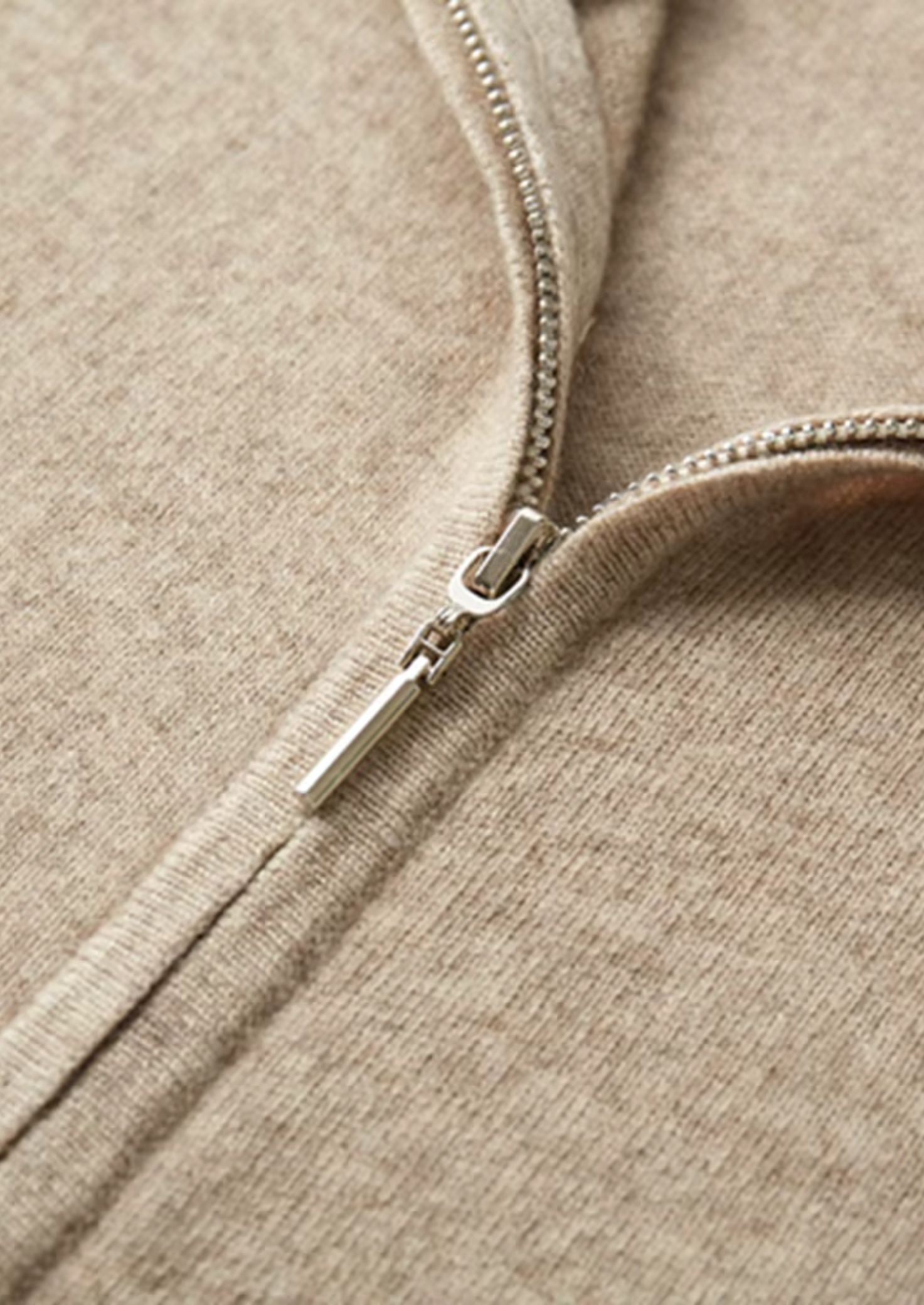 Prémiový soubor volnočasových kalhot a svetrů z kašmíru