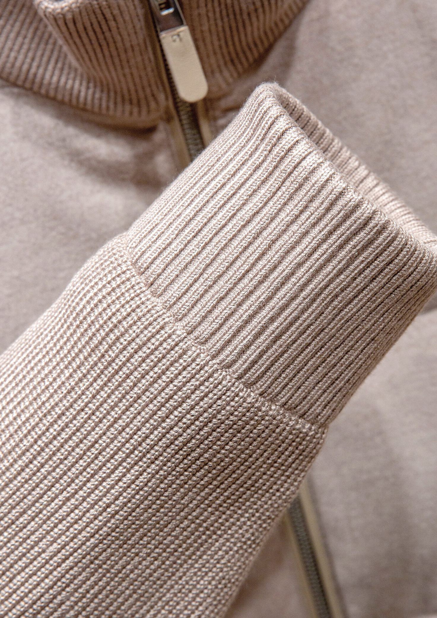 Městská hybridní bomber bunda