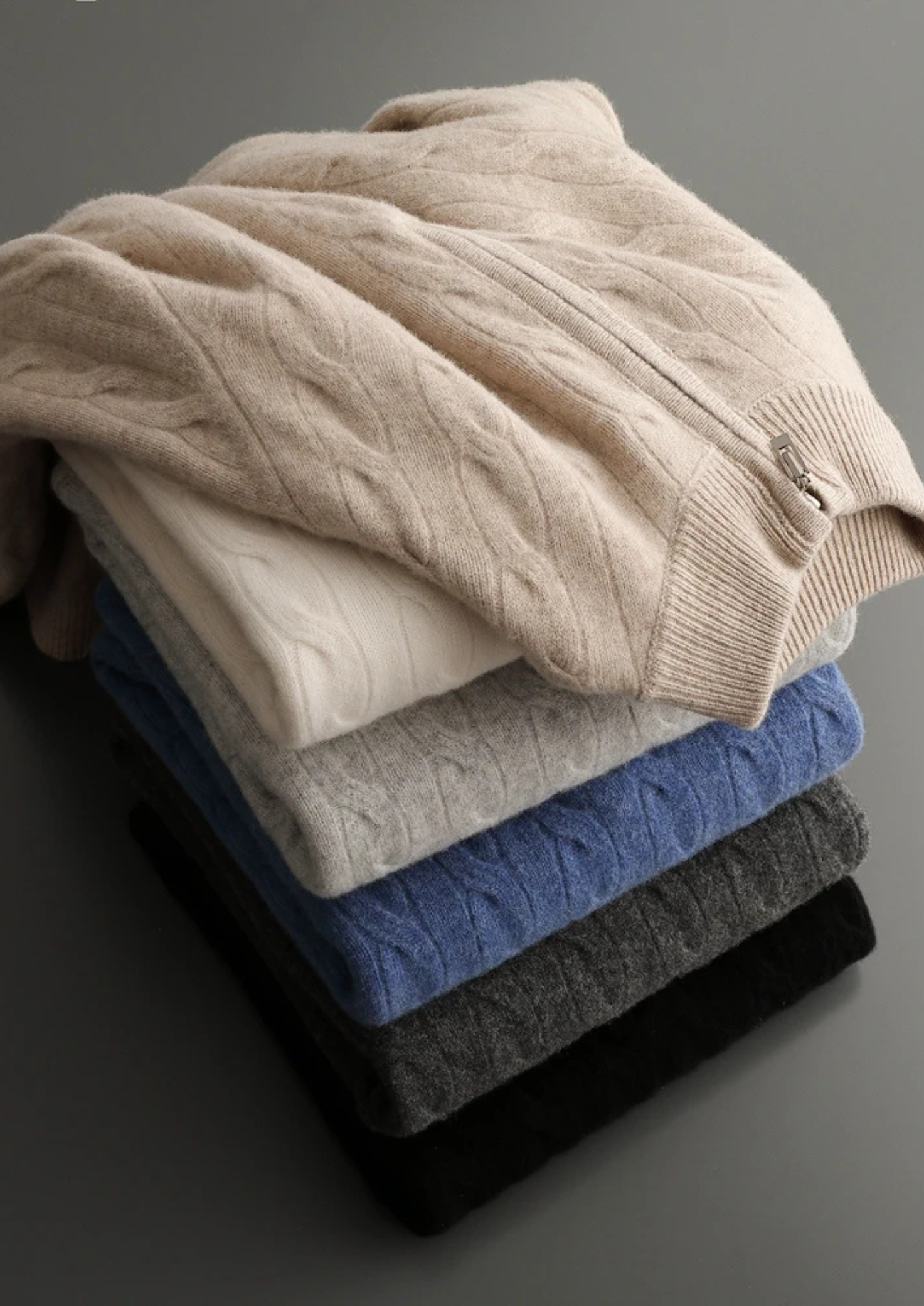 PURE EXTRA-FINÁ MIKROVLÁKNO MERINO VLNA S ČÁSTIČKOVÝM ZIPSEM