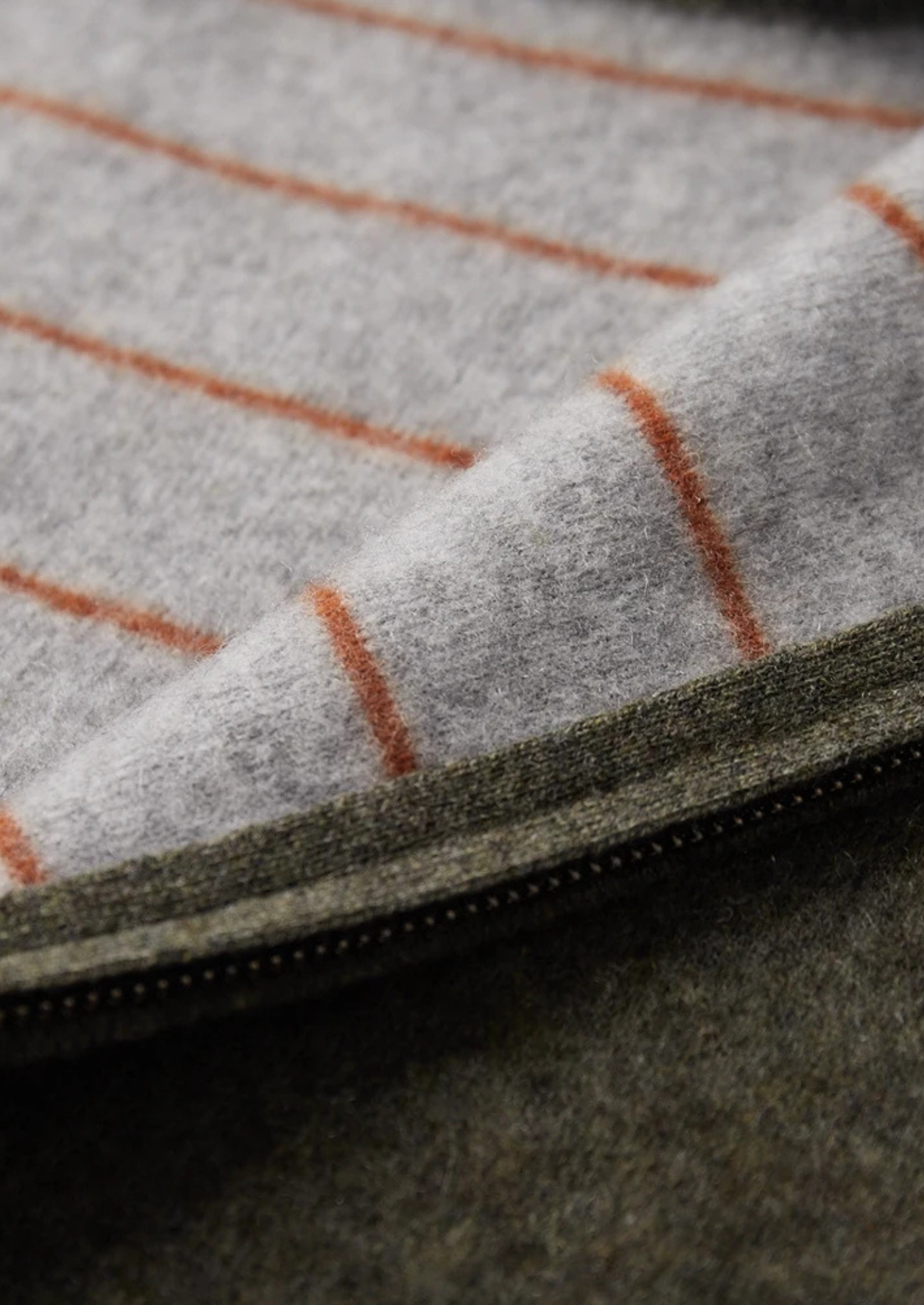 PREMIOVÝ KAŠMÍROVÝ dvoubarevný zipový svetr