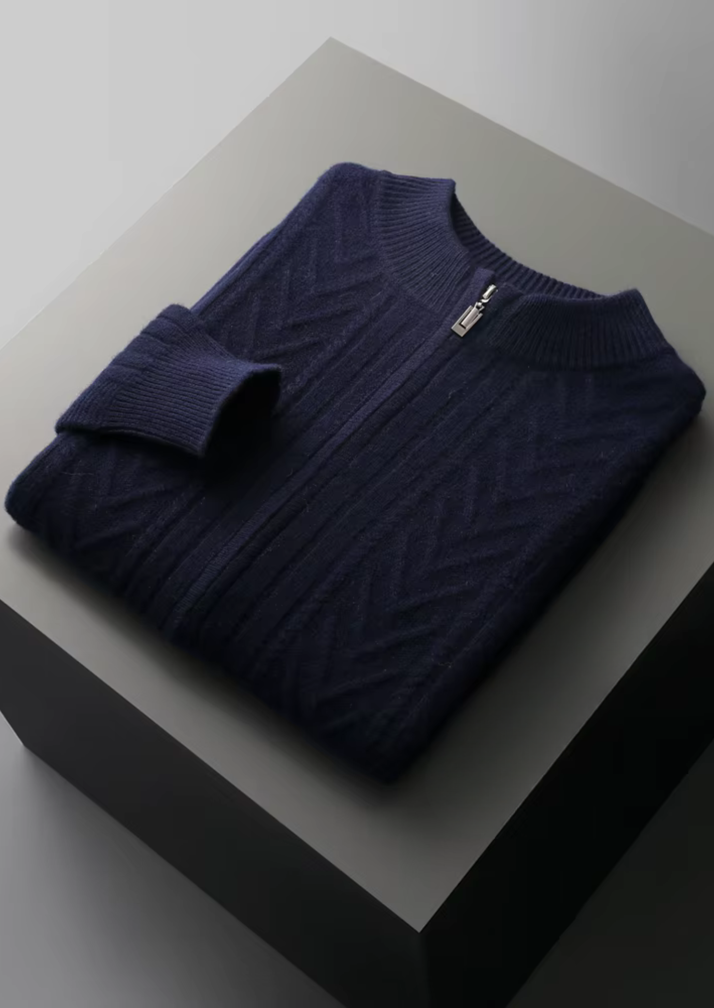 PURE EXTRA-jemná merino vlna vzorovaný zapínací svetr