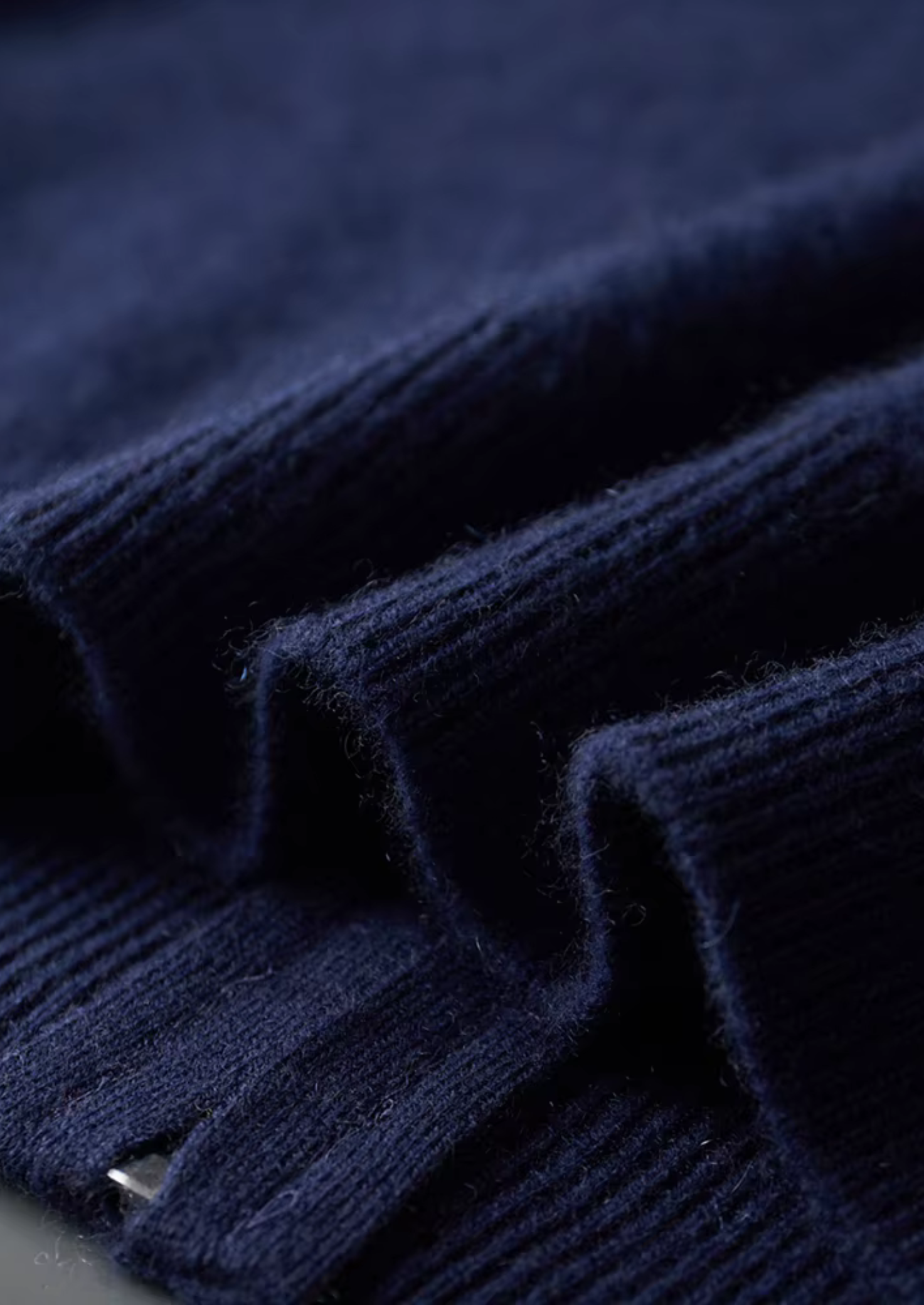 ZIMAVA | PURE MERINO VLNA DAMIEN SADA