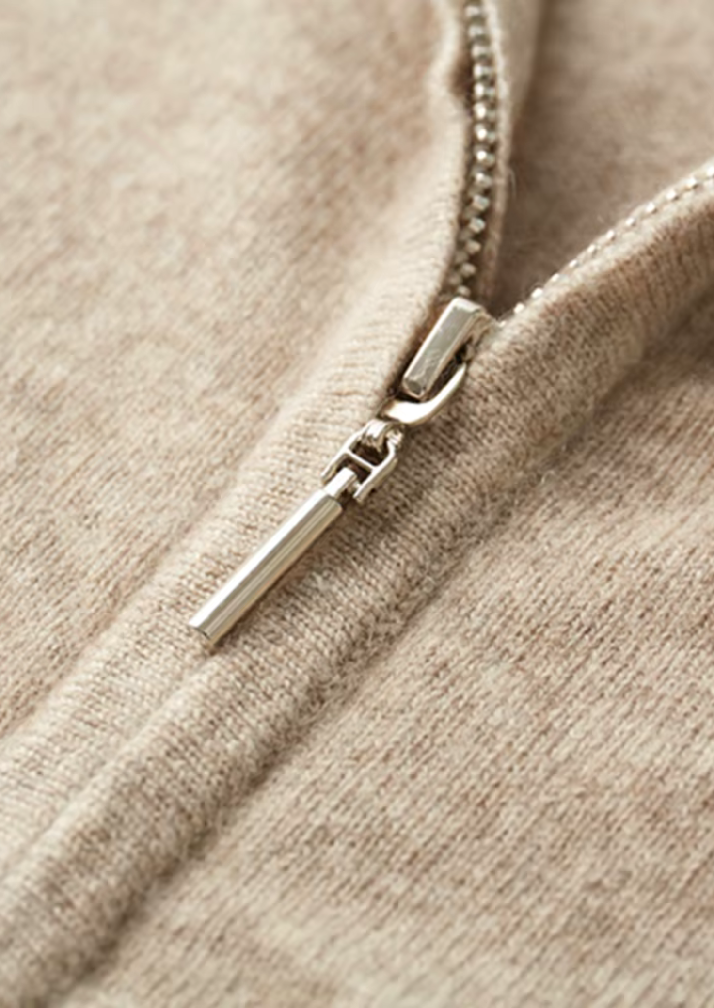 Prémiový soubor volnočasových kalhot a svetrů z kašmíru