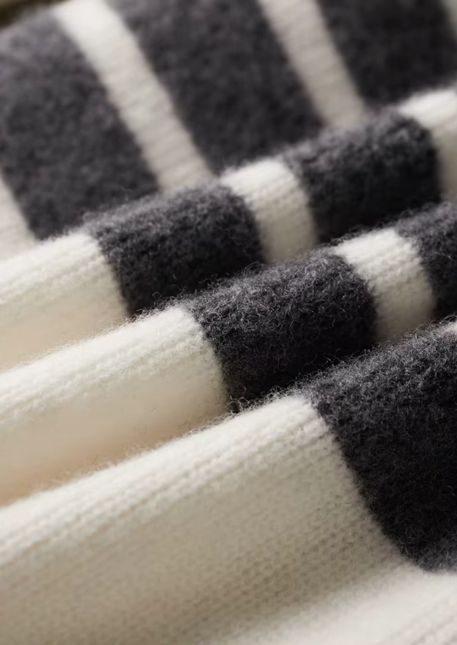 PURE EXTRA-ROZŠÍŘENÁ MIKROMERINO VLNA SADA ALESSIO