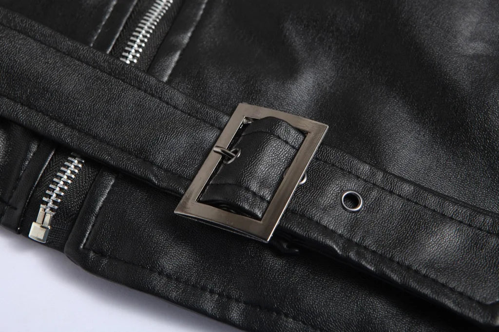 ZIMAVA | BUNDA BOMBER